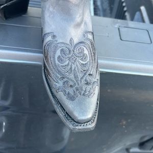 NWT Circle G Boots